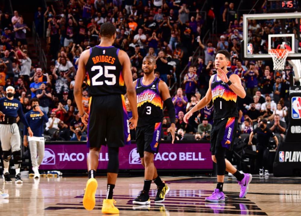 控制中场 控制中场