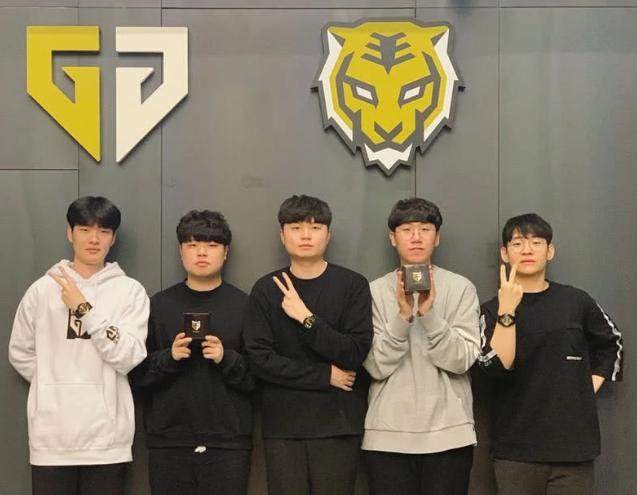 训与数据最 训与数据最